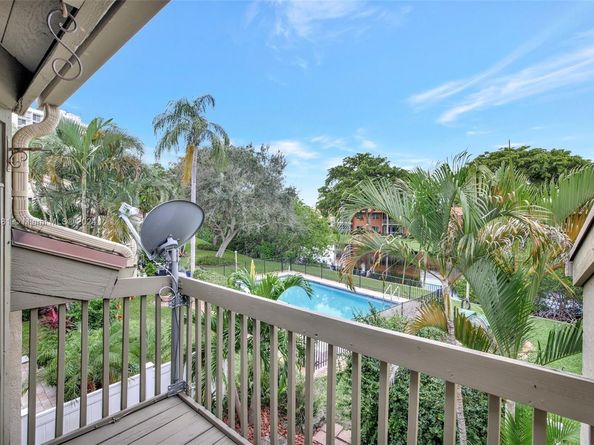 93 NE 17th Ct 93, Fort Lauderdale FL 33305