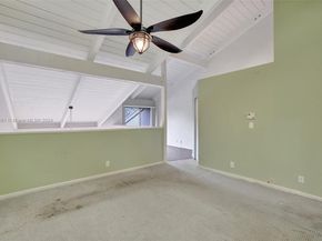 93 NE 17th Ct 93, Fort Lauderdale FL 33305
