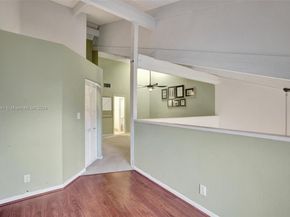 93 NE 17th Ct 93, Fort Lauderdale FL 33305