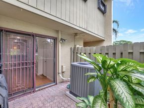 93 NE 17th Ct 93, Fort Lauderdale FL 33305
