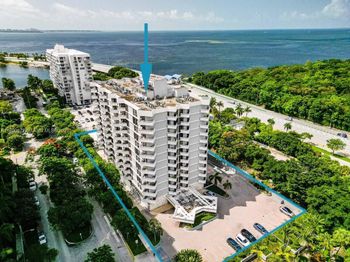2501 Brickell Ave