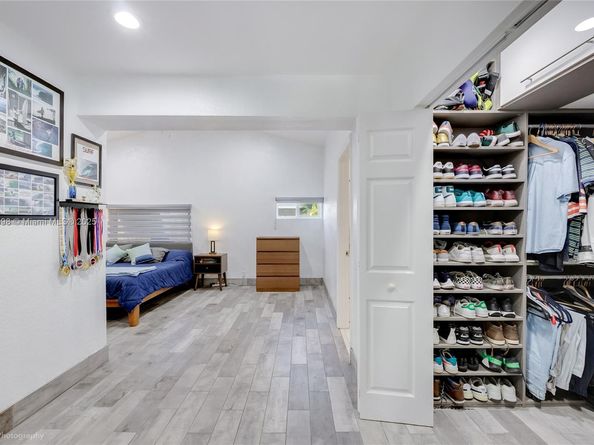 12245 NW 2nd Ave, North Miami FL 33168