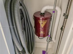 2734 SE 14th St, Pompano Beach FL 33062