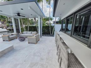 2734 SE 14th St, Pompano Beach FL 33062