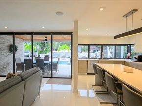 2734 SE 14th St, Pompano Beach FL 33062