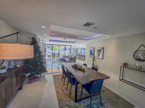 2734 SE 14th St, Pompano Beach FL 33062