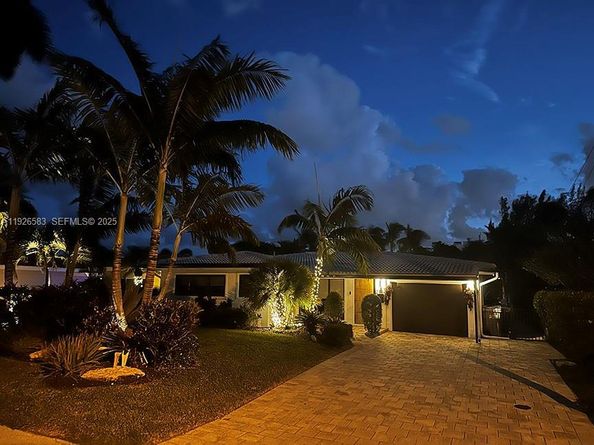 2734 SE 14th St, Pompano Beach FL 33062