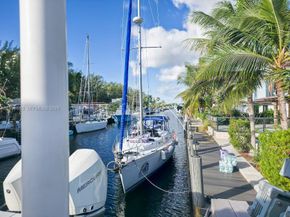 2734 SE 14th St, Pompano Beach FL 33062