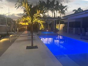 2734 SE 14th St, Pompano Beach FL 33062