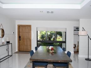 2734 SE 14th St, Pompano Beach FL 33062