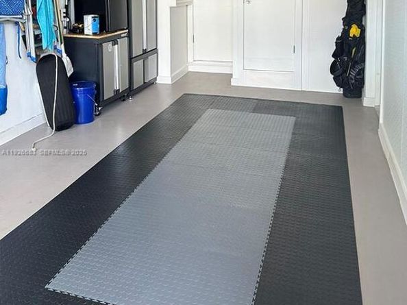 2734 SE 14th St, Pompano Beach FL 33062