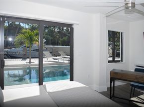 2734 SE 14th St, Pompano Beach FL 33062