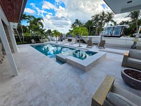 2734 SE 14th St, Pompano Beach FL 33062