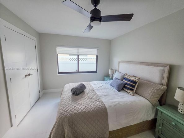 2734 SE 14th St, Pompano Beach FL 33062