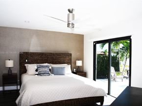 2734 SE 14th St, Pompano Beach FL 33062