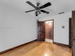 5961 SW 56th Ter, South Miami FL 33143