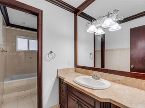 5961 SW 56th Ter, South Miami FL 33143