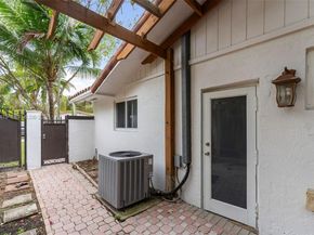5961 SW 56th Ter, South Miami FL 33143