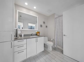 999 SW 1st Ave 1903, Miami FL 33130