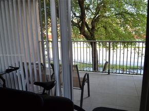 15201 SW 80th St 207, Miami FL 33193