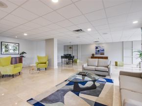 4350 Hillcrest Dr 303, Hollywood FL 33021