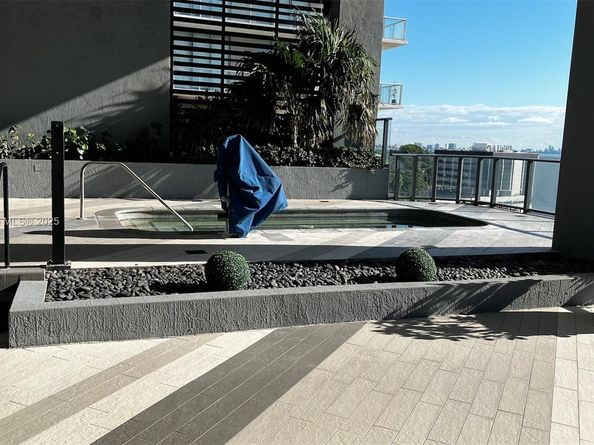 Undisclosed Address #A11851778, Miami FL 33137