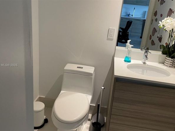 Undisclosed Address #A11851778, Miami FL 33137