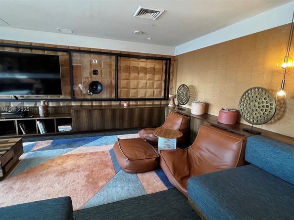 Undisclosed Address #A11851778, Miami FL 33137