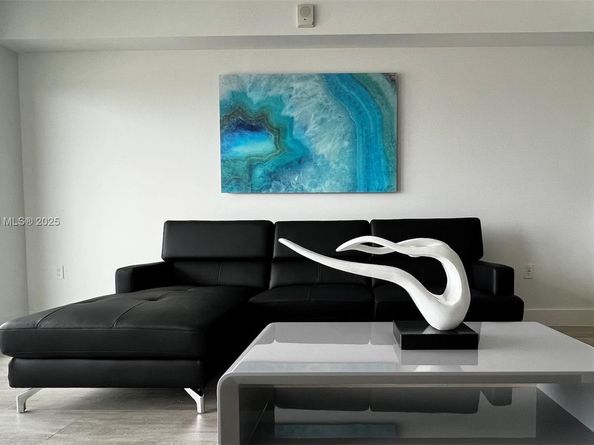 Undisclosed Address #A11851778, Miami FL 33137