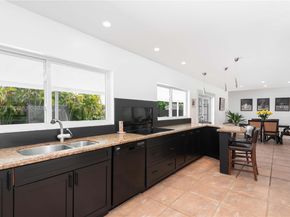 10511 SW 122nd Ct, Miami FL 33186