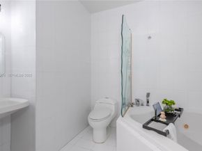 10511 SW 122nd Ct, Miami FL 33186