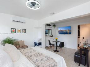 10511 SW 122nd Ct, Miami FL 33186