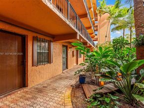 620 Tennis Club Dr 110, Fort Lauderdale FL 33311