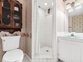 620 Tennis Club Dr 110, Fort Lauderdale FL 33311