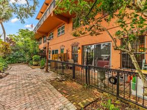 620 Tennis Club Dr 110, Fort Lauderdale FL 33311