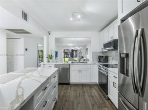 37 Seville Circle 150, Davie FL 33324