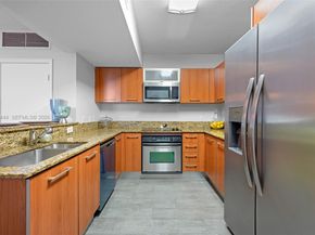 9066 SW 73rd Ct 2002, Miami FL 33156