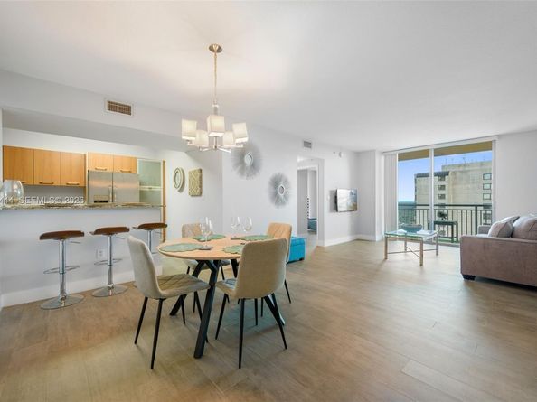 9066 SW 73rd Ct 2002, Miami FL 33156