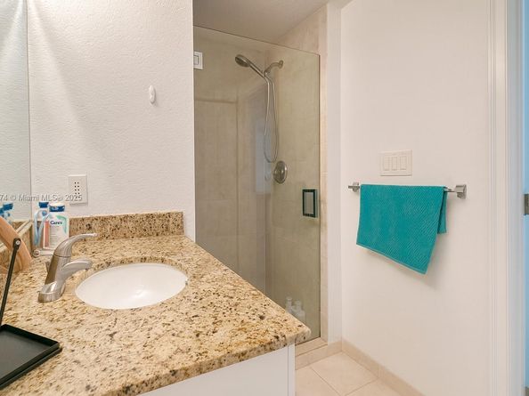 1830 Radius Dr 308, Hollywood FL 33020