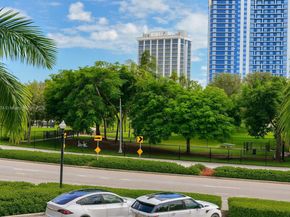 1830 Radius Dr 308, Hollywood FL 33020