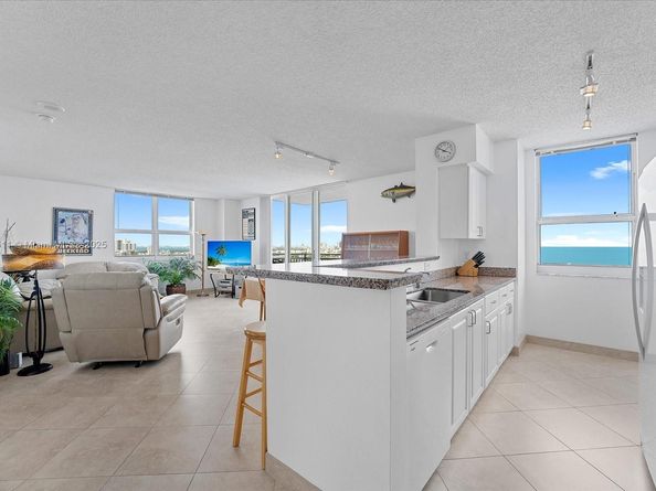 90 Alton Rd 2911, Miami Beach FL 33139