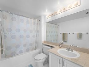 90 Alton Rd 2911, Miami Beach FL 33139