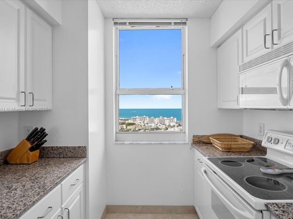 90 Alton Rd 2911, Miami Beach FL 33139