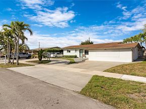 4660 W 9th Ave, Hialeah FL 33012