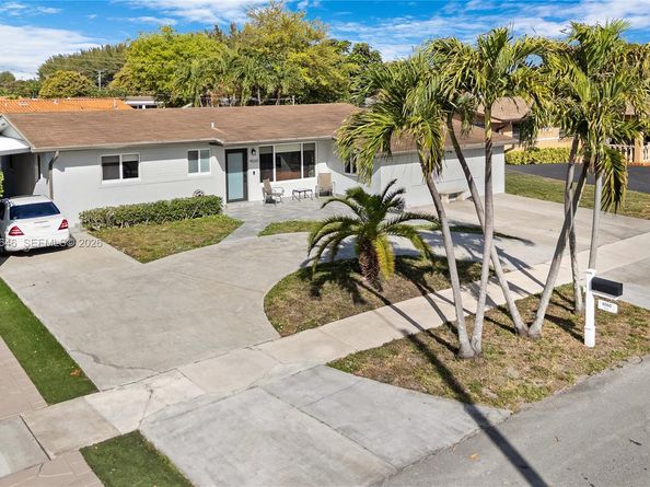 4660 W 9th Ave, Hialeah FL 33012