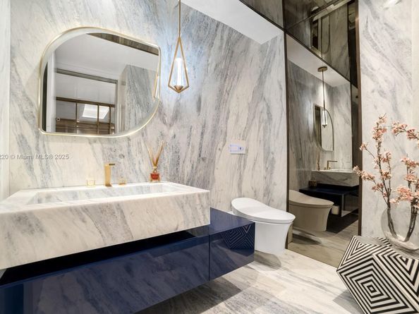 6800 Fisher Island Dr 6864, Miami Beach FL 33109