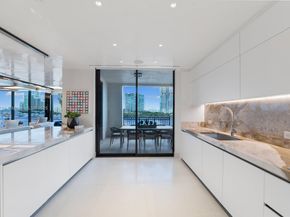 6800 Fisher Island Dr 6864, Miami Beach FL 33109