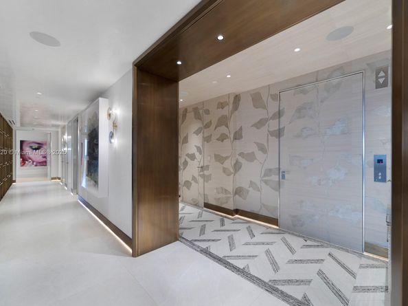 6800 Fisher Island Dr 6864, Miami Beach FL 33109