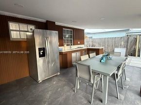 6190 W 14th Ave, Hialeah FL 33012