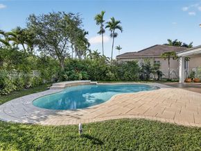 1311 Croton Ct, Weston FL 33327